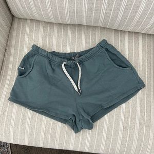 Vuori shorts